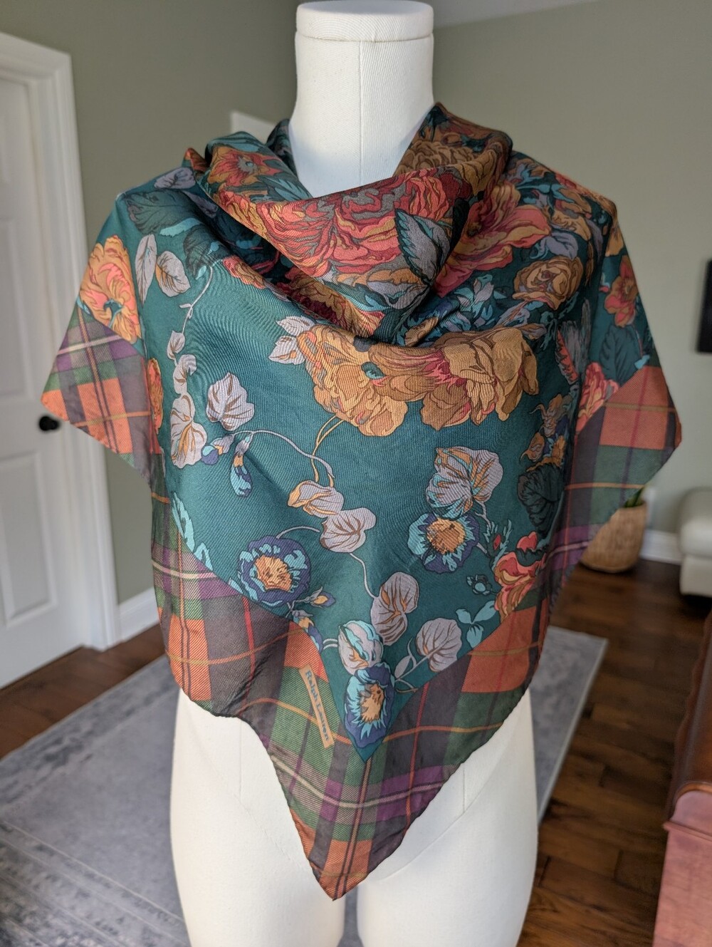 Vintage Polo Ralph Lauren 100% Silk Floral Tartan Plaid Designer Scarf 35x35